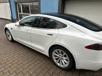 Tesla Model S75D, záruka - 2