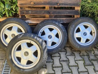 Prodám alu kola s pneu na AUDI 80 r.15 - 2