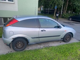 Ford focus 1.6 benzin - 2