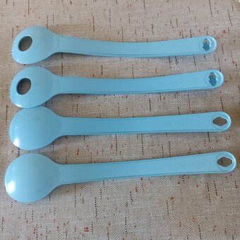 Tupperware - 2