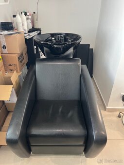 Kadeřnický mycí box Zn.Ayala - 2