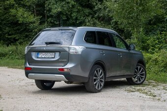 Mitsubishi Outlander 2.2 DI-D /Aj na splátky/ - 2