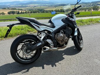 Honda CB650F - 2