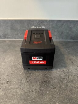 MILWAUKEE M18 FB12 - 2