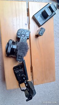 Sony ZV- E10 - 2