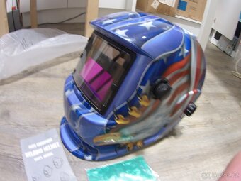 Svářečská  kukla - 2