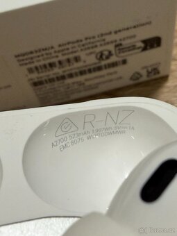 Apple AirPods Pro (2. generace) s MagSafe nabíjecím pouzdrem - 2