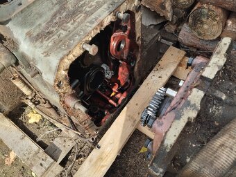 Převodovka Diferencial Zetor crystal 8011 - 2