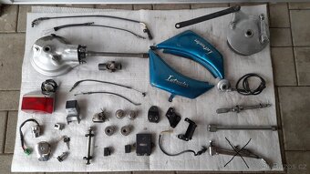 SUZUKI VS INTRUDER - 2