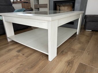 Konferenční stůl a skříňka-komoda - 2