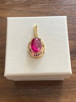 Zlatý přívěsek - 2