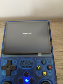 Handheld konzole R36S (verze ArkOS 2.0) +15000 her Modrá - 2