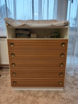 Přebalovací pult - 2