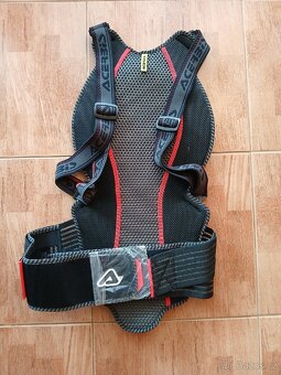 Chránič páteře Acerbis nepoužitý - 2