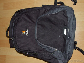 DEUTER batoh pěkný + běžecká ledvinka zánovní - 2
