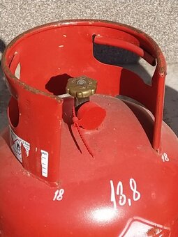 Prodám velkou PB bombo s 10kg náplní, originál plomba na uzá - 2