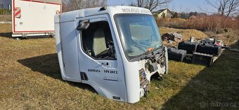 Kabina Renault Midlum, DAF LF, Volvo FL - 2