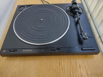 Gramofon Pioneer PL 223 - 2