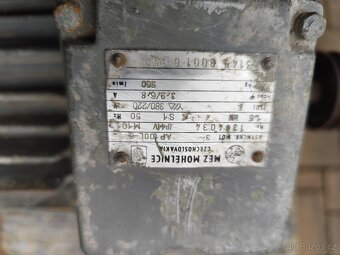 Motory - 2