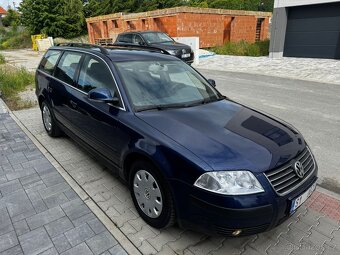 Volkswagen Passat 1.9TDI 96Kw Comfort - 2