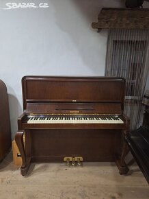 Piano klavir petrof - 2