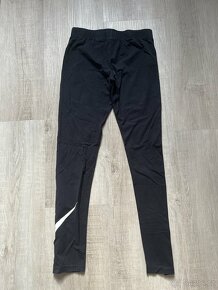 Leginy Nike vel.S - 2