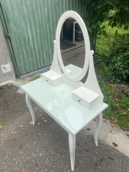 Kosmetický stolek IKEA Hemnes - 2