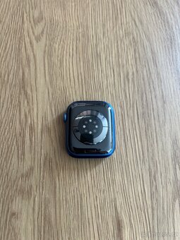 Apple Watch 7 45 mm - 2