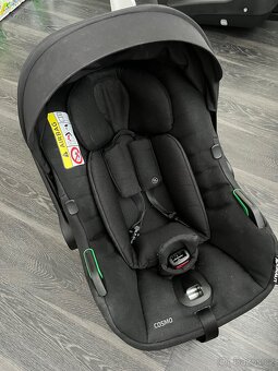 Avionaut Cosmo + Isofix základna IQ - 2