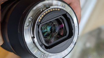 Skvělý Sony Alpha 7 III včetně zoom objektivu FE 24-105 mm F - 2