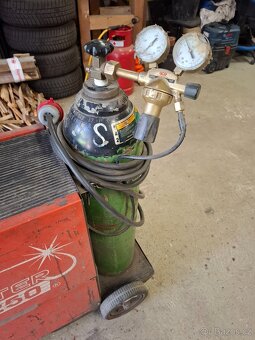 Svářečka CO2 - 2