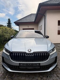 Škoda Superb 4 2.0 TSI 195kW 4x4 7/2025 najeto 440km - 2