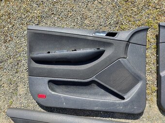 Tapeci Fabia - combi - černé - 2