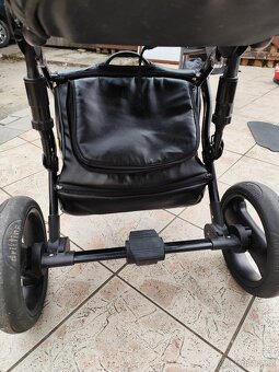 PRODÁM KOČÁREK zn. JUNAMA  DVOJ KOMBINACE - 2