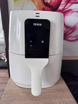 Horkovzdušná fritéza - TESLA AirCook Q30 - 2
