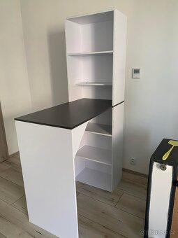 Barový stolík + židle - 2