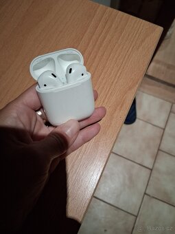 Apple AirPods 2 - 2