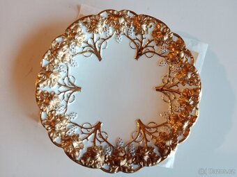 Pěkný starý plasticky zdobený porcelánový- Míšeň - 2