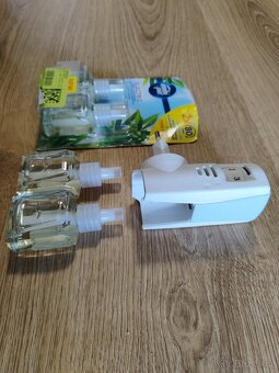 Osvěžovač vzduchu do zásuvky Ambi Pur + 4x nové vůně - 2