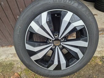 Letní alu kola Volkswagen Tcross Manila R17 5x100 - 2