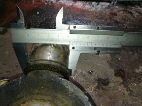 Prodám nový kardanový kříž na Liaz - 2