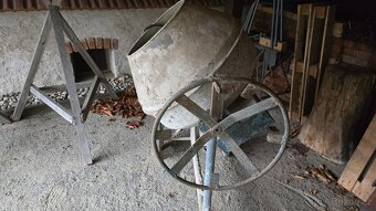 Stavební míchačka - 2