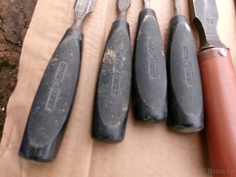 staré dláta narex - 2