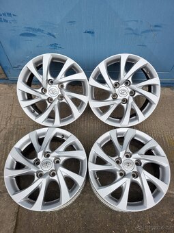 16" sada Orig. Toyota/ 5x114.3 - 2