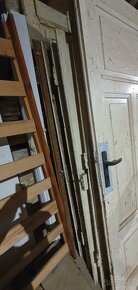 Stare dřevěné dveře - 2