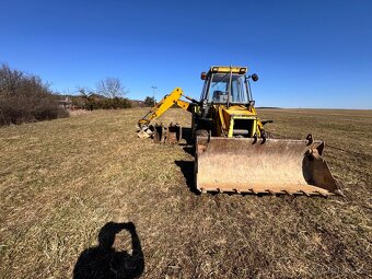 Traktorbagr JCB 3D - 2