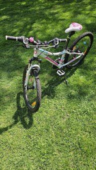 Dívčí kolo Kellys Kiter 50 white 24" - 2