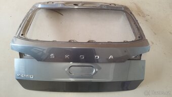 Páté dveře Škoda Kamiq šedá metalíza - 2