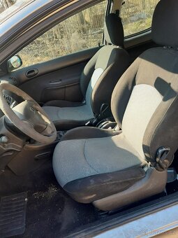 Peugeot 206 1.4i, 55.kw, na náhradní díly - 2