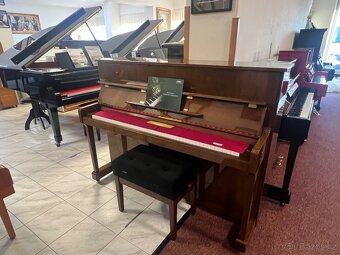 Akustické piano Yamaha P116, made in England, záruka 5 let. - 2